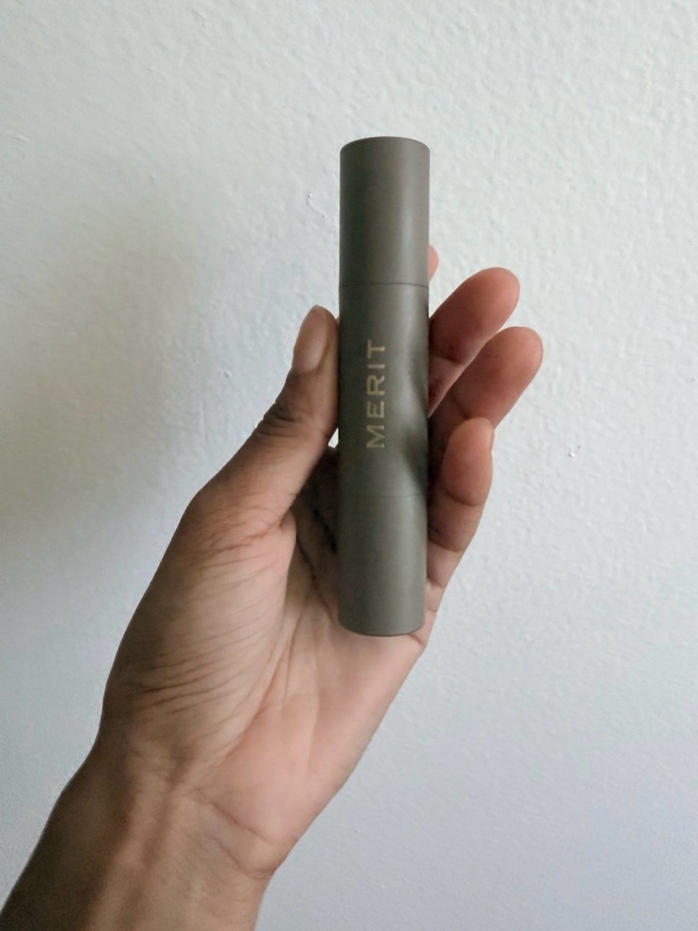 Merit foundation stick-amber